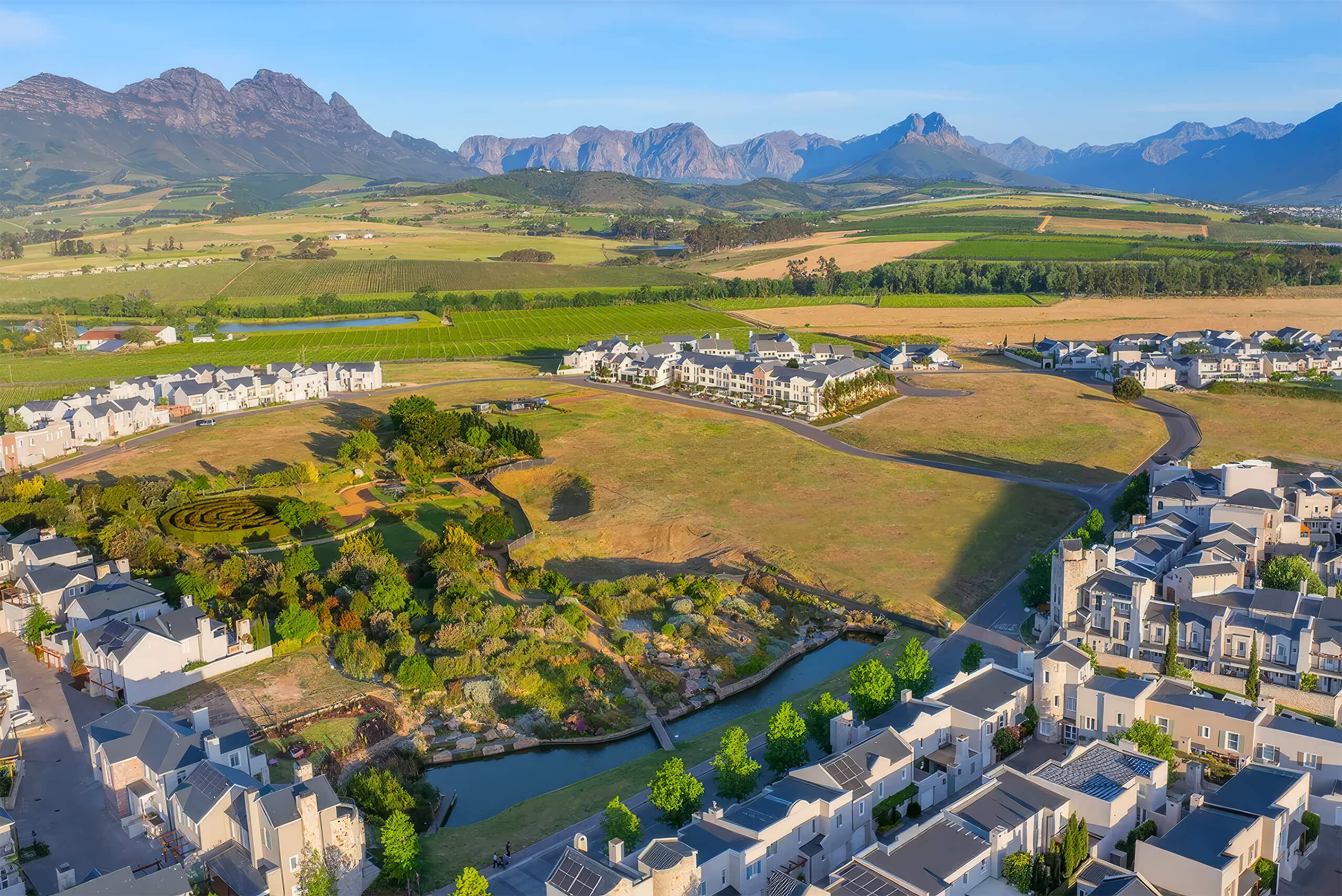 The Orchards, Nooitgedacht Village